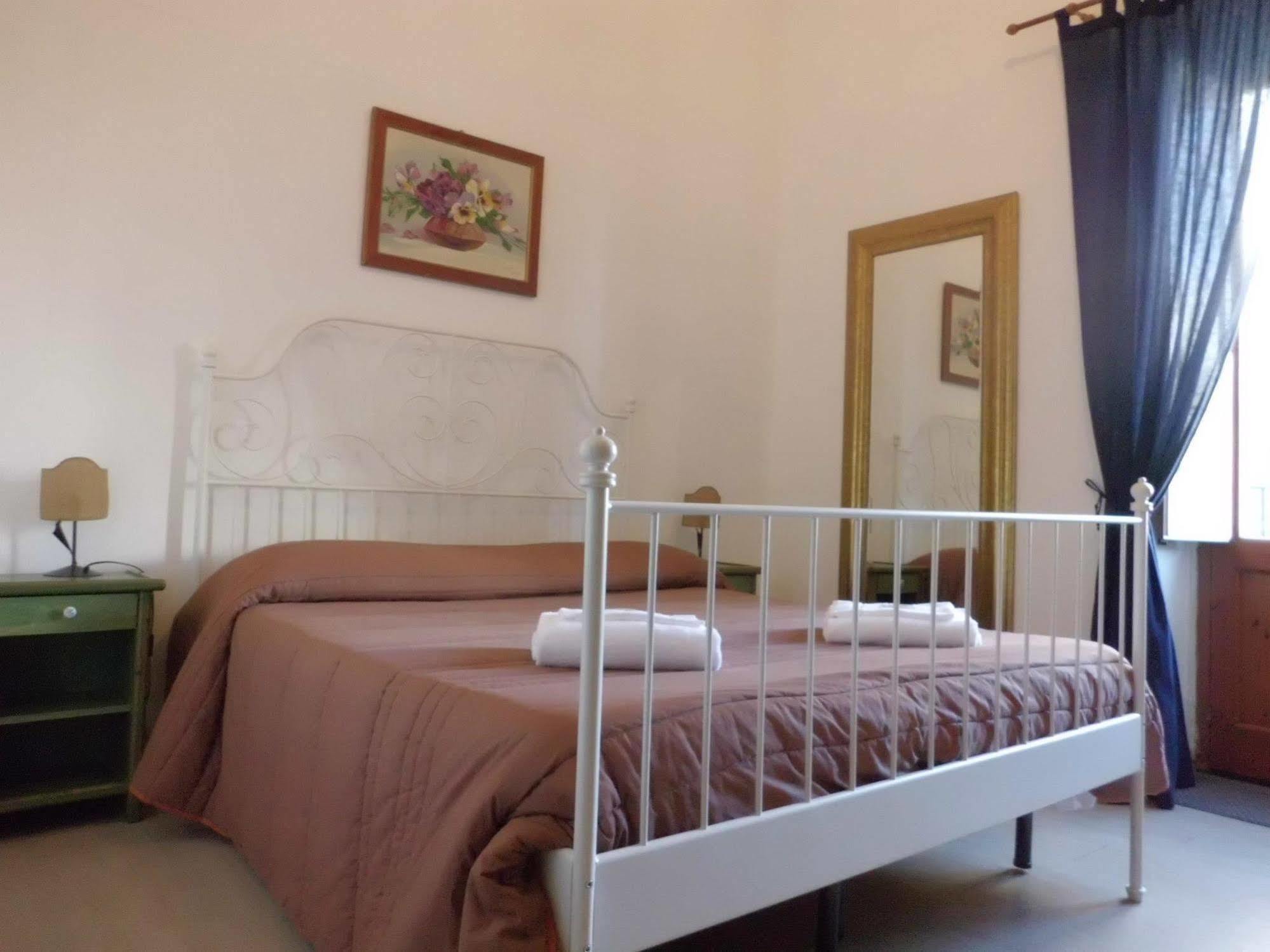 I Vespri Bed & Breakfast CTA Exterior foto